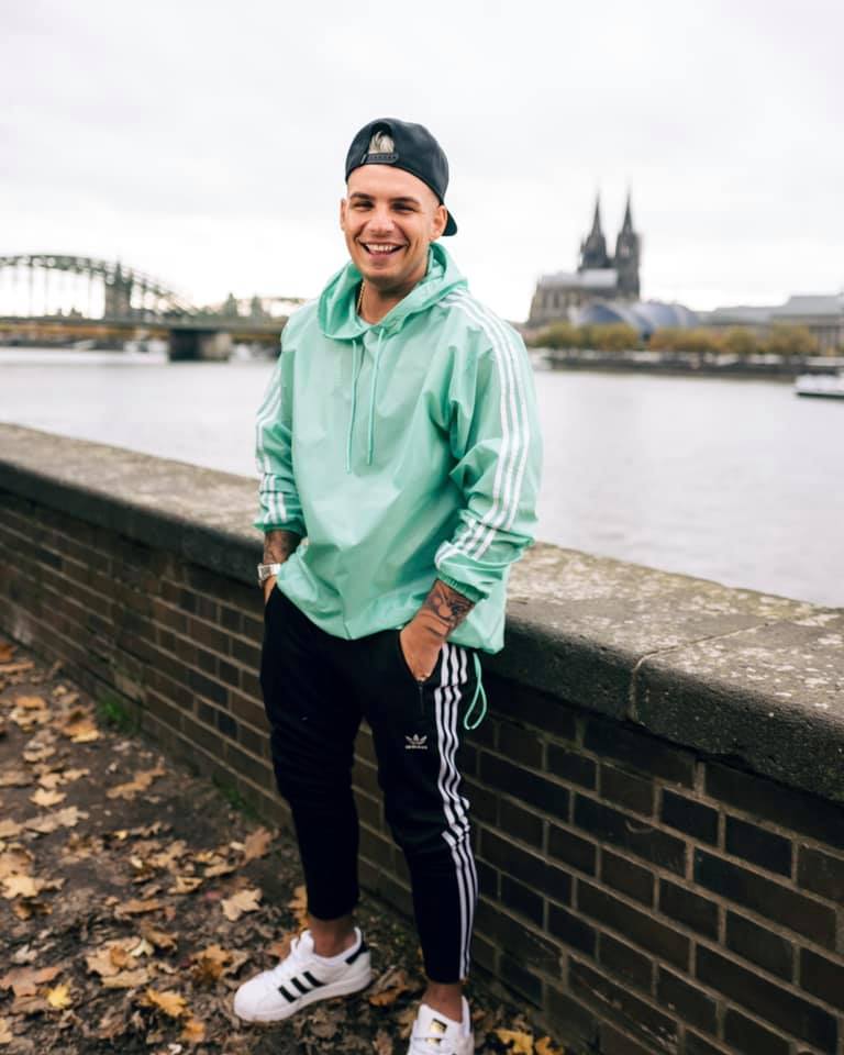 Pietro Lombardi dann singt er Schlager!