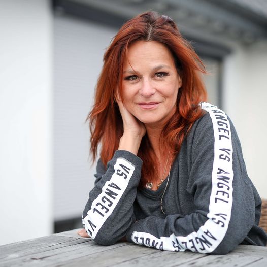 Einen tollen Wochenstart wünscht euch Andrea Berg.😀 © dpa