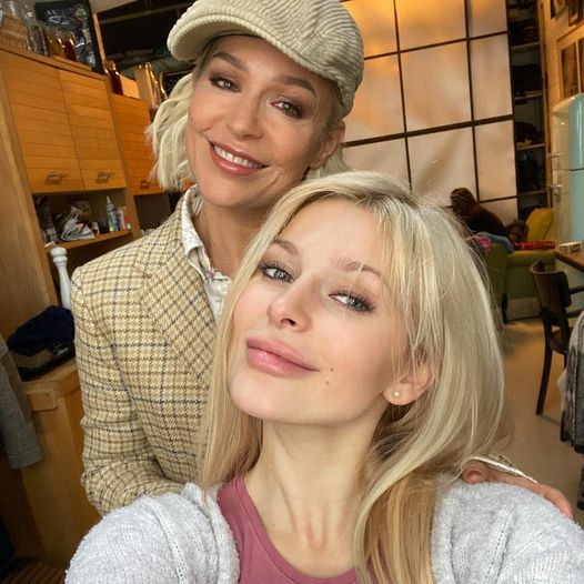 Einen tollen Start und eine ereignisreiche Woche wünschen euch Michelle und ihre Tochter Marie Reim.😃