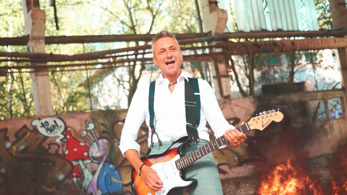 Andy Amberg – „Es brennt wie Feuer“