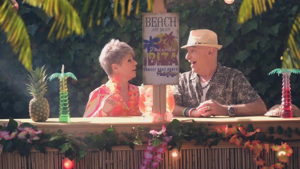 Happy Release Day Linda Feller & Peter Sebastian Ab heute ist die neue Single IBIZA im Duett als Video im TV sowie bei You Tube und als Down…