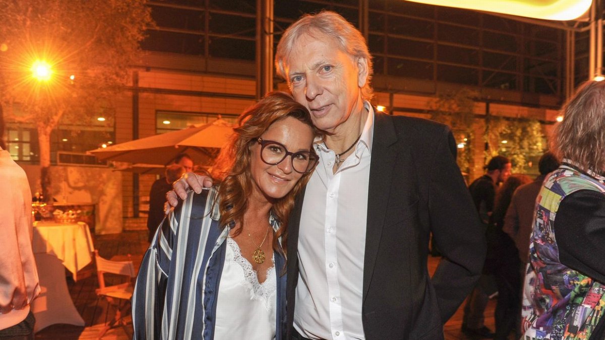 Einen tollen Start in die Woche wünscht euch Andrea Berg und ihr Mann Ulrich Ferber.😃