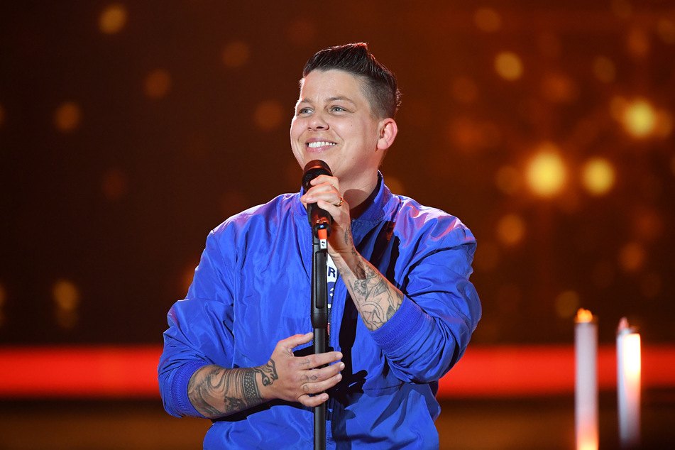 Kerstin Ott reagiert auf Kritik am Playback in Schlagershows
