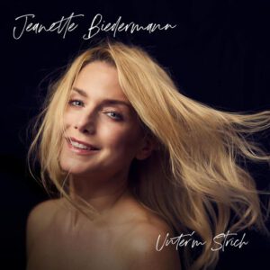 Jeanette Biedermann veröffentlicht die Single 'Unterm Strich'